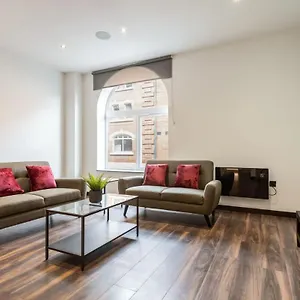Characterful 2 Bed With Parking In Hull Kingston upon Hull